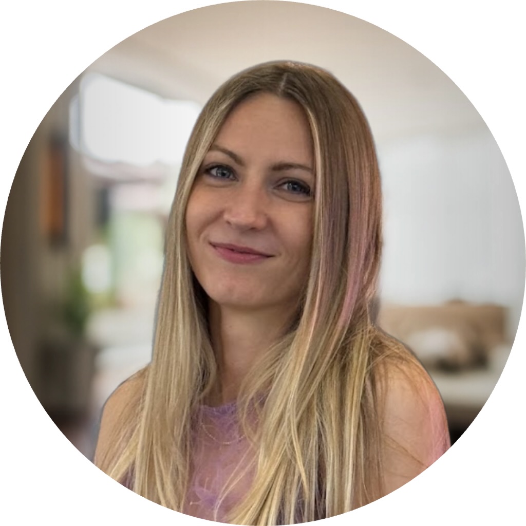 Alexandra - Product Consultant